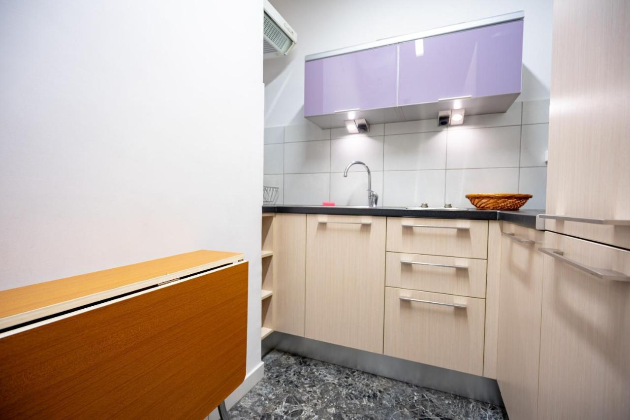 Syntagma Square 1 Bedrm 4 Persons By Mps Apartment Athens